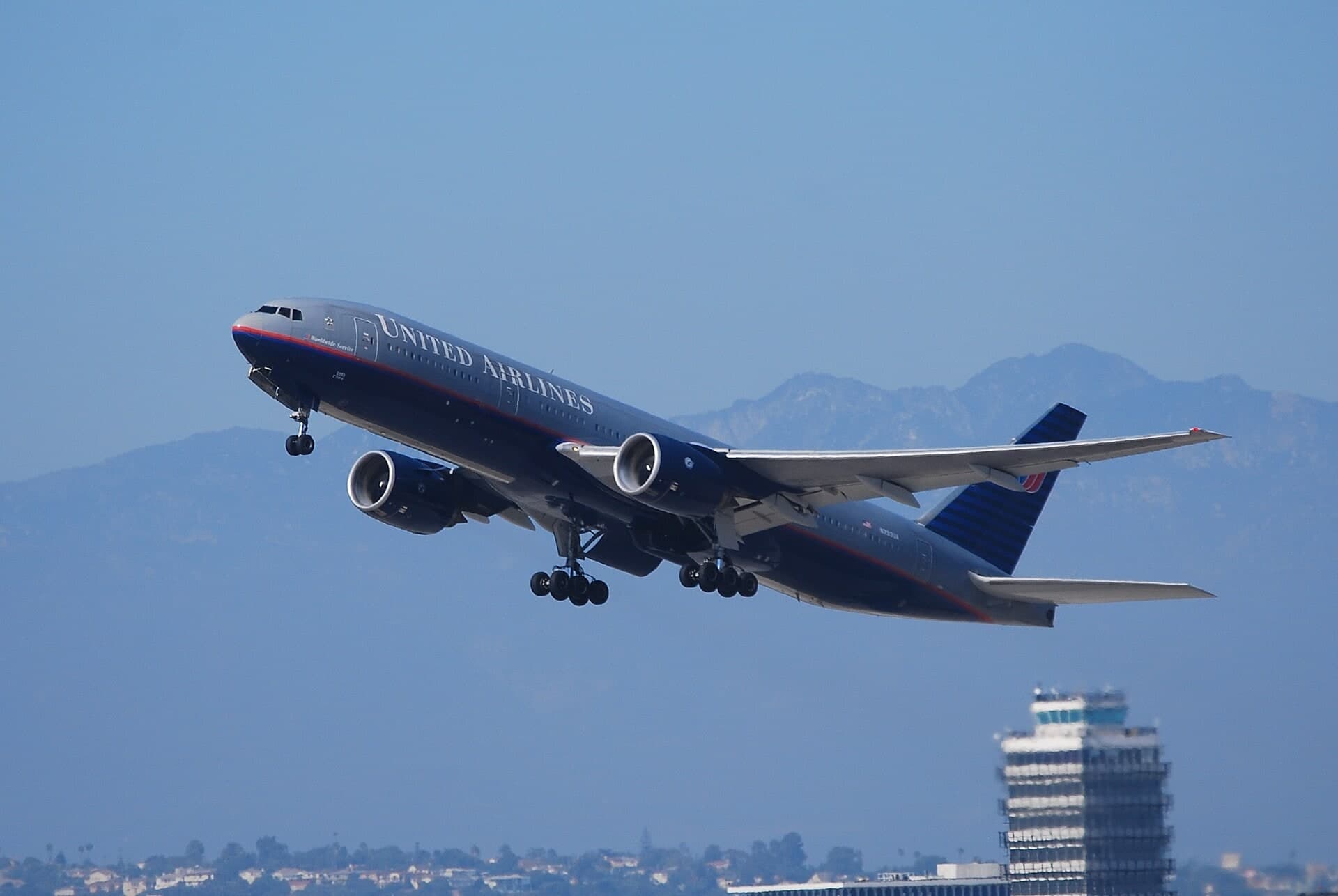 N793UA — Boeing