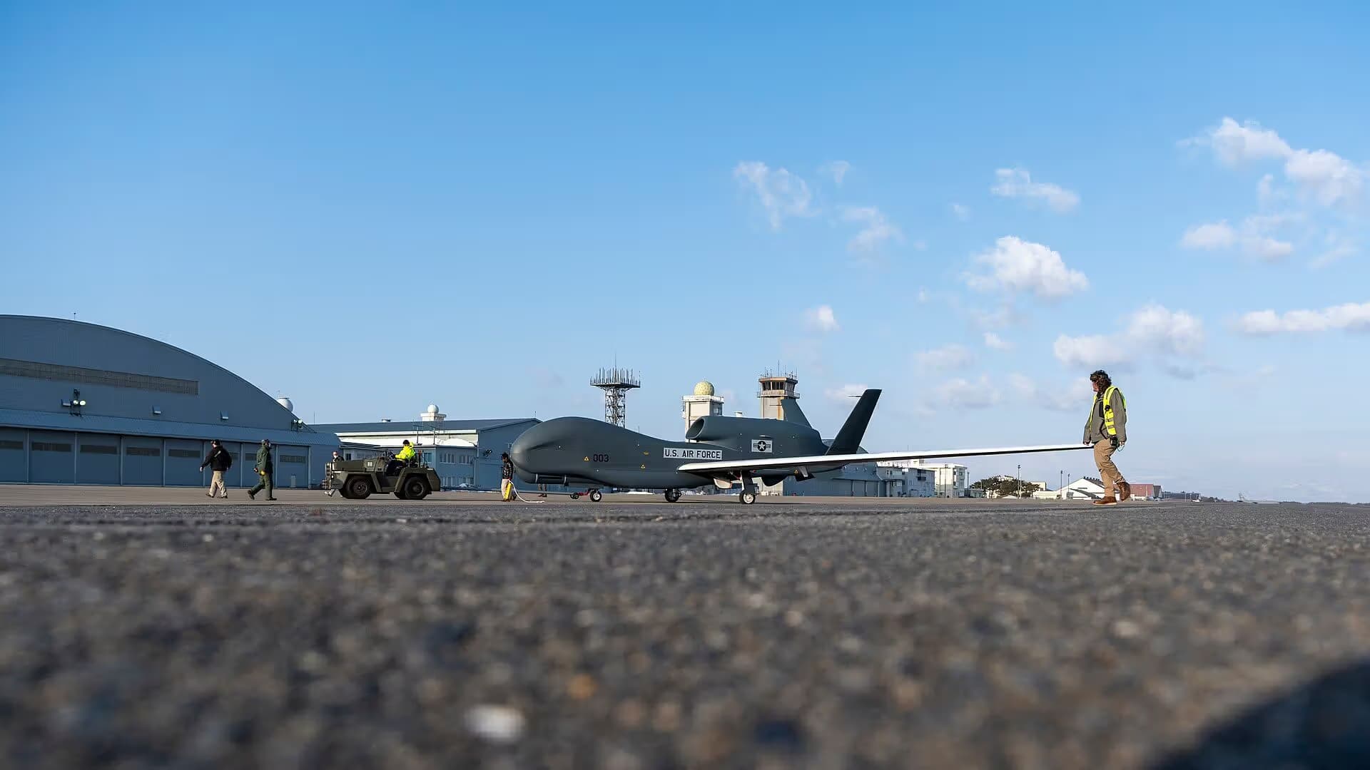 Unidentified — Aircraft