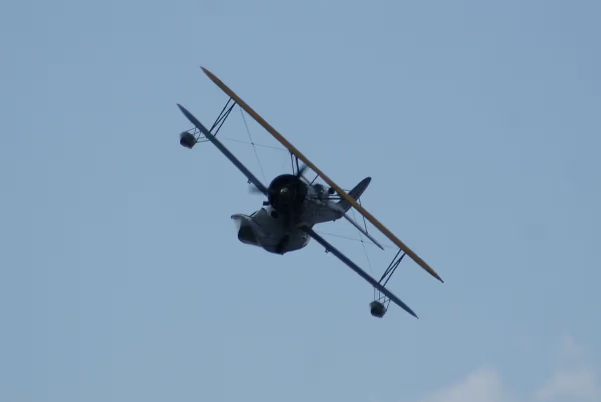 N1214N — Warbird