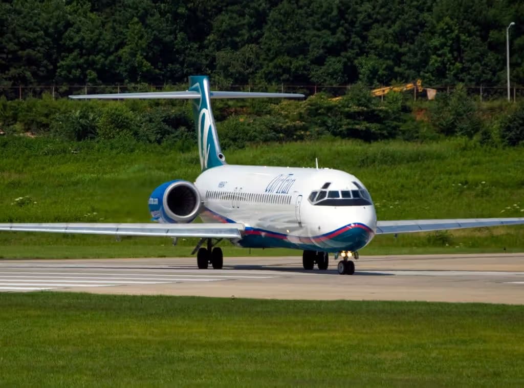 N995AT — Aircraft