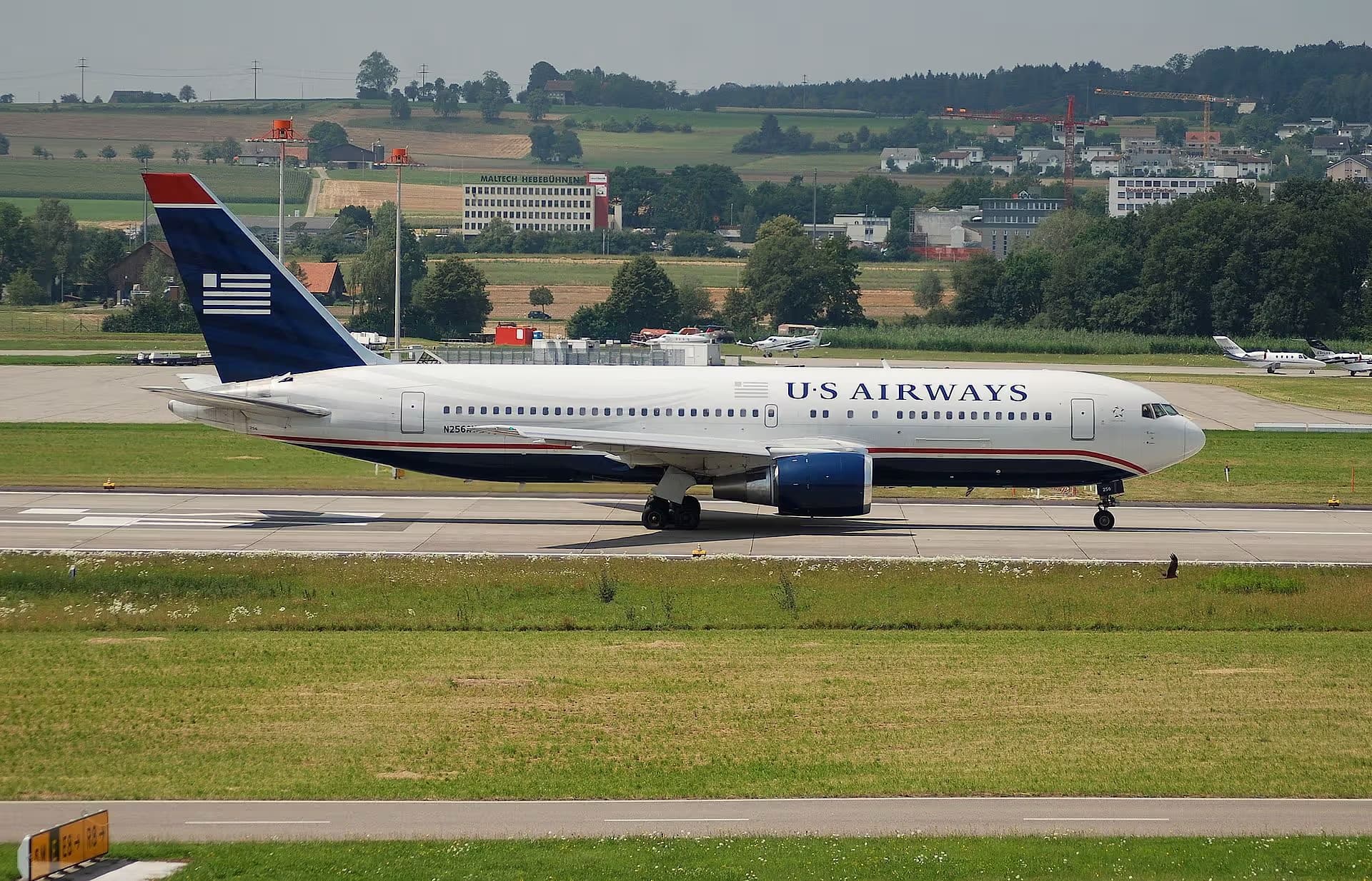 N256AY — Boeing