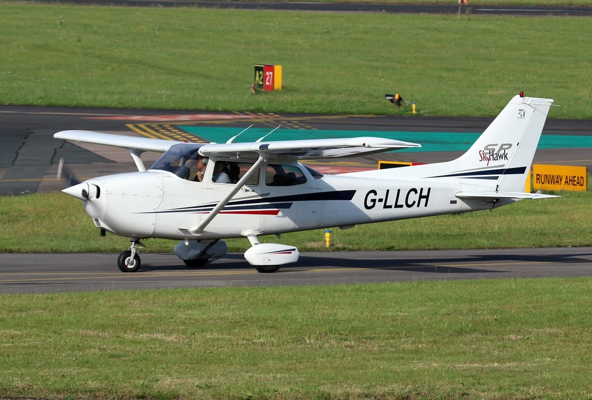 G-LLCH — Cessna