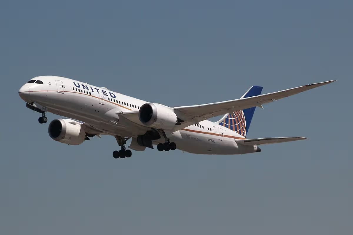 N26902 — Boeing