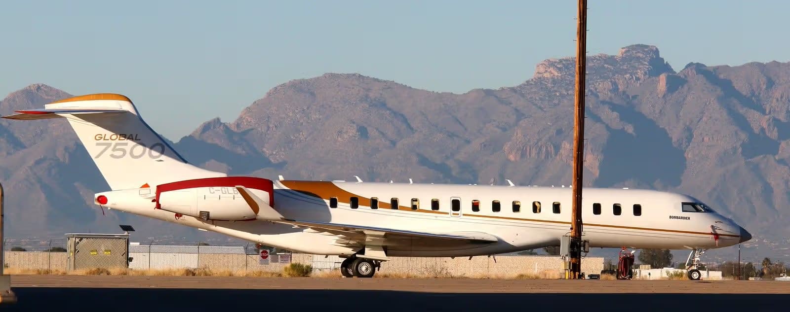 C-GLBR — Aircraft