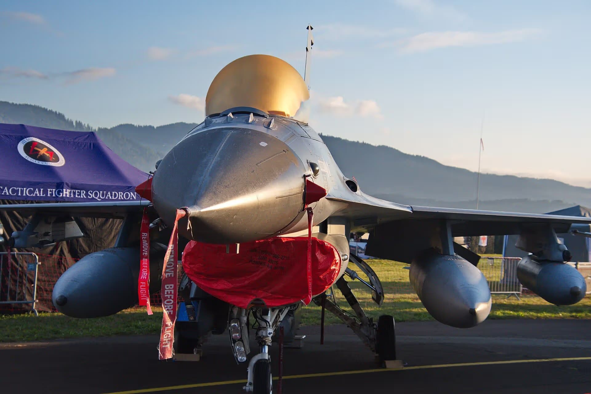 Unidentified — Aircraft