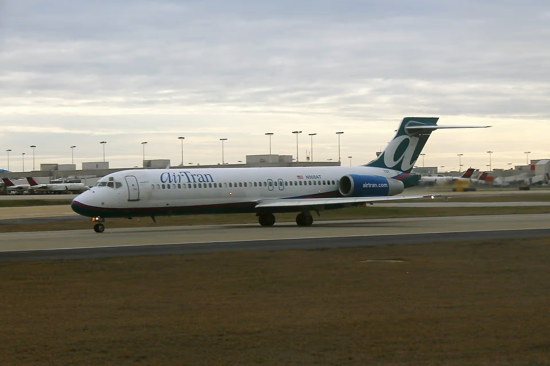 N968AT — Aircraft