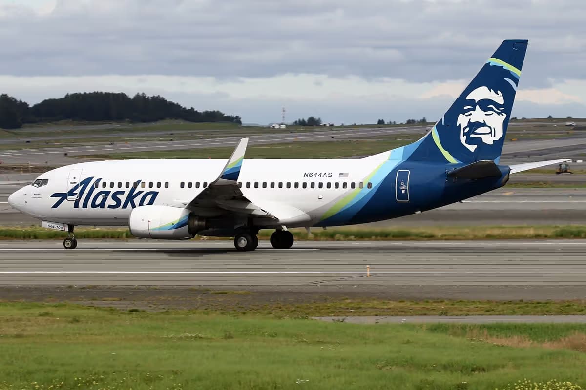 N644AS — Boeing