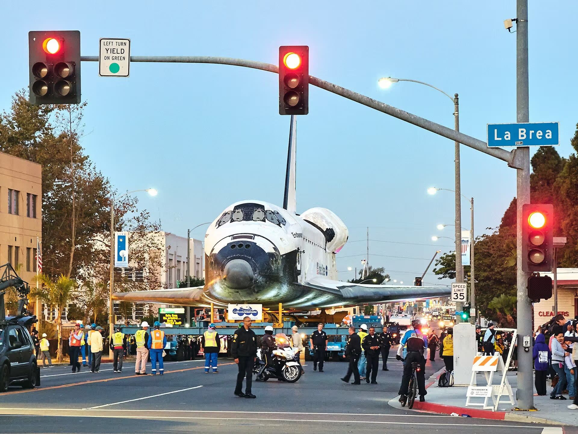 Unidentified — Aircraft