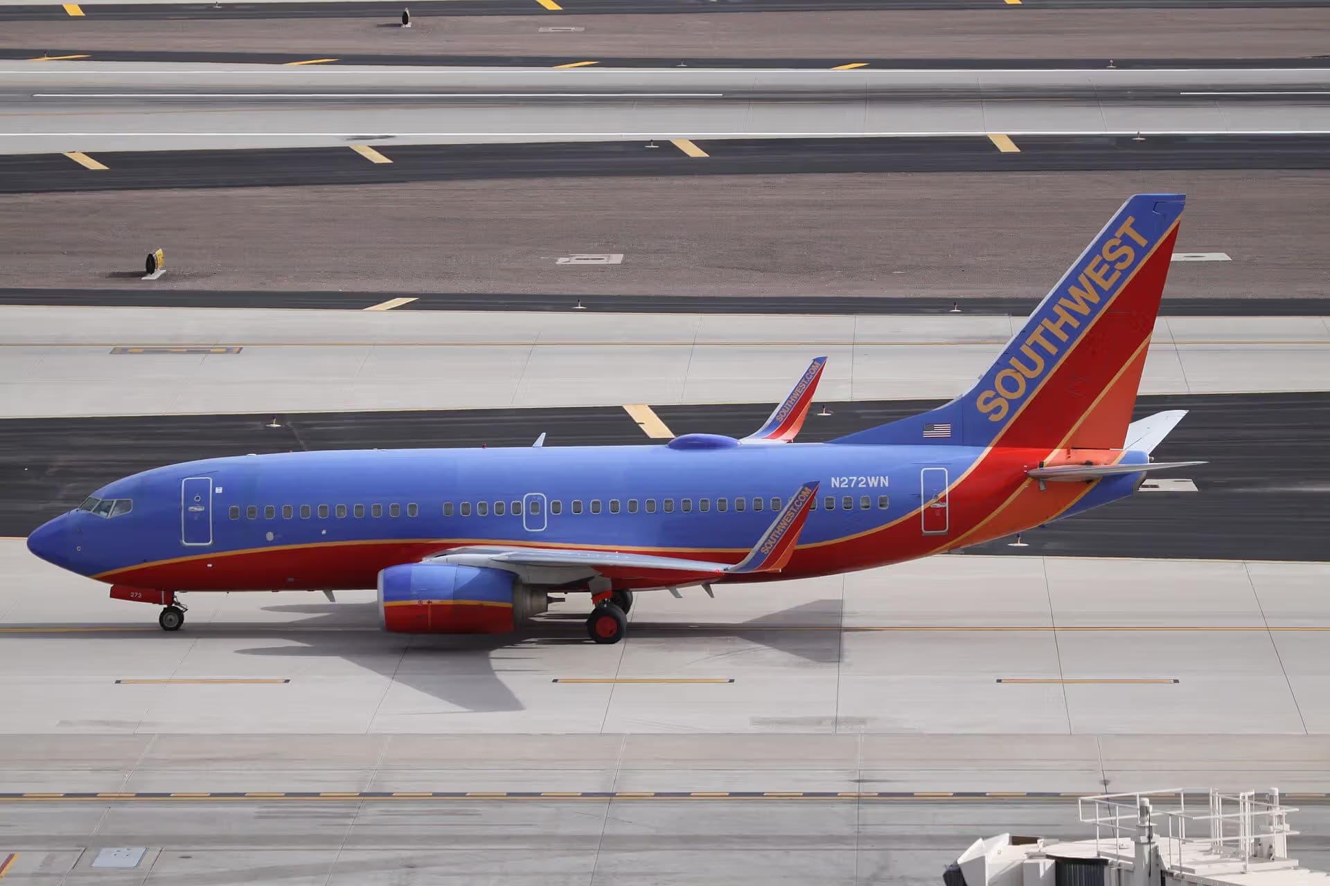 N272WN — Boeing