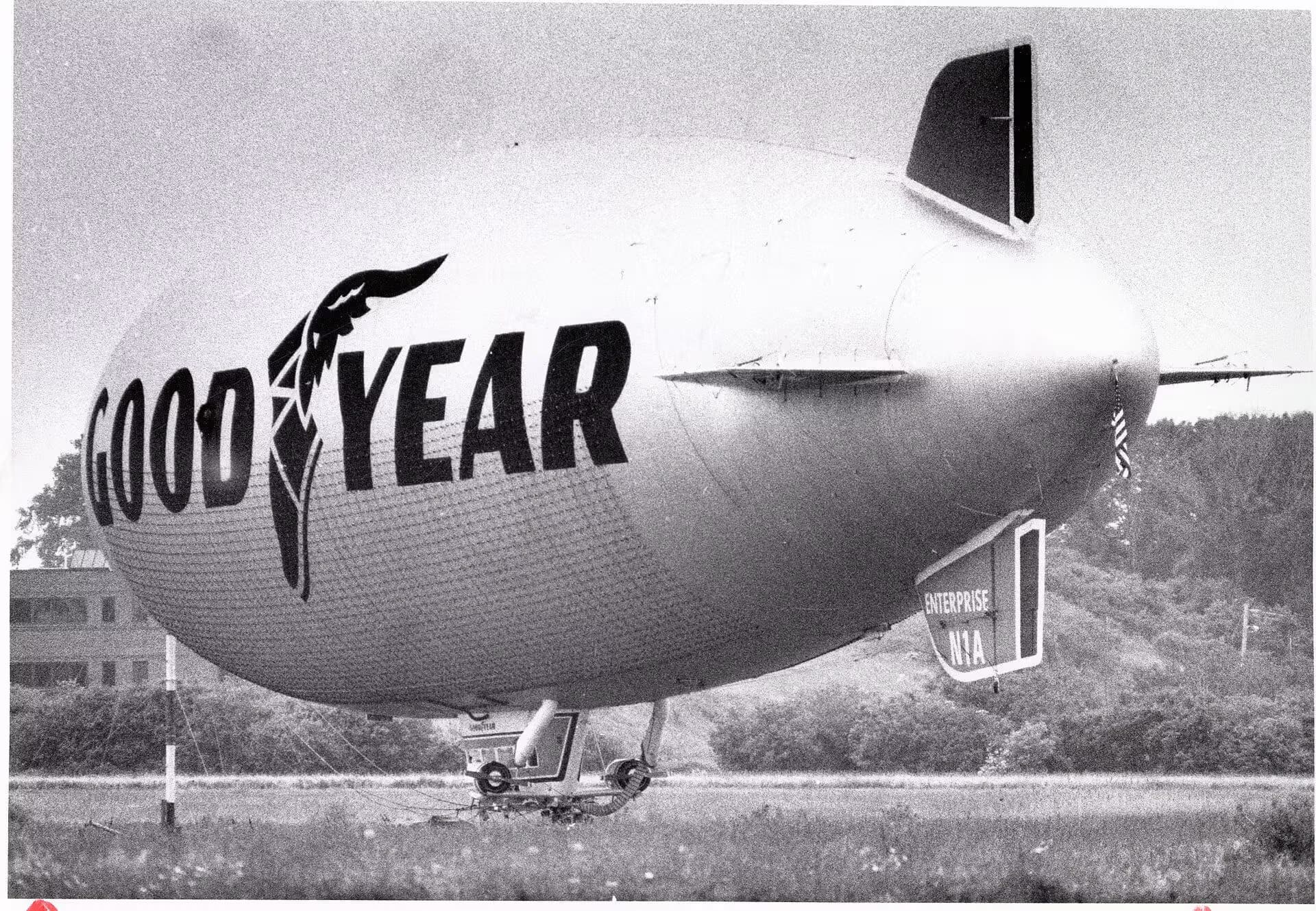 Unidentified — Aircraft