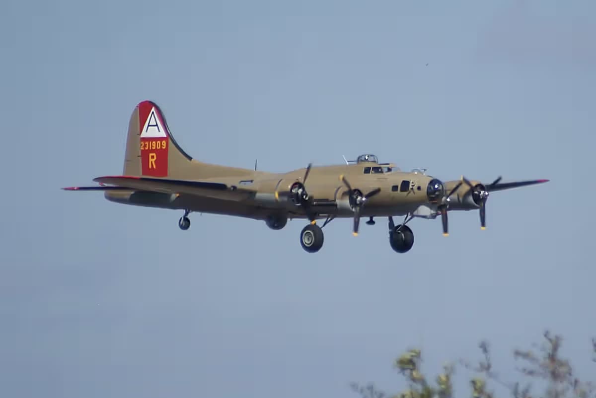 Unidentified — Aircraft
