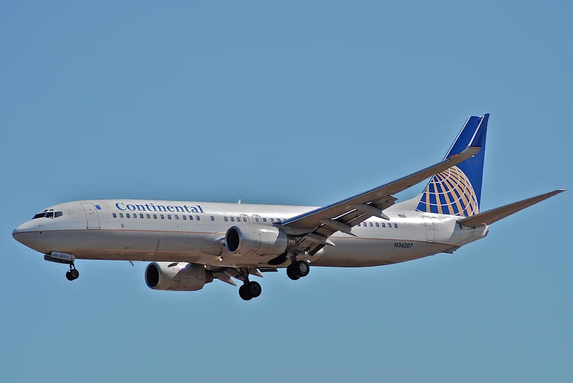 N36207 — Boeing