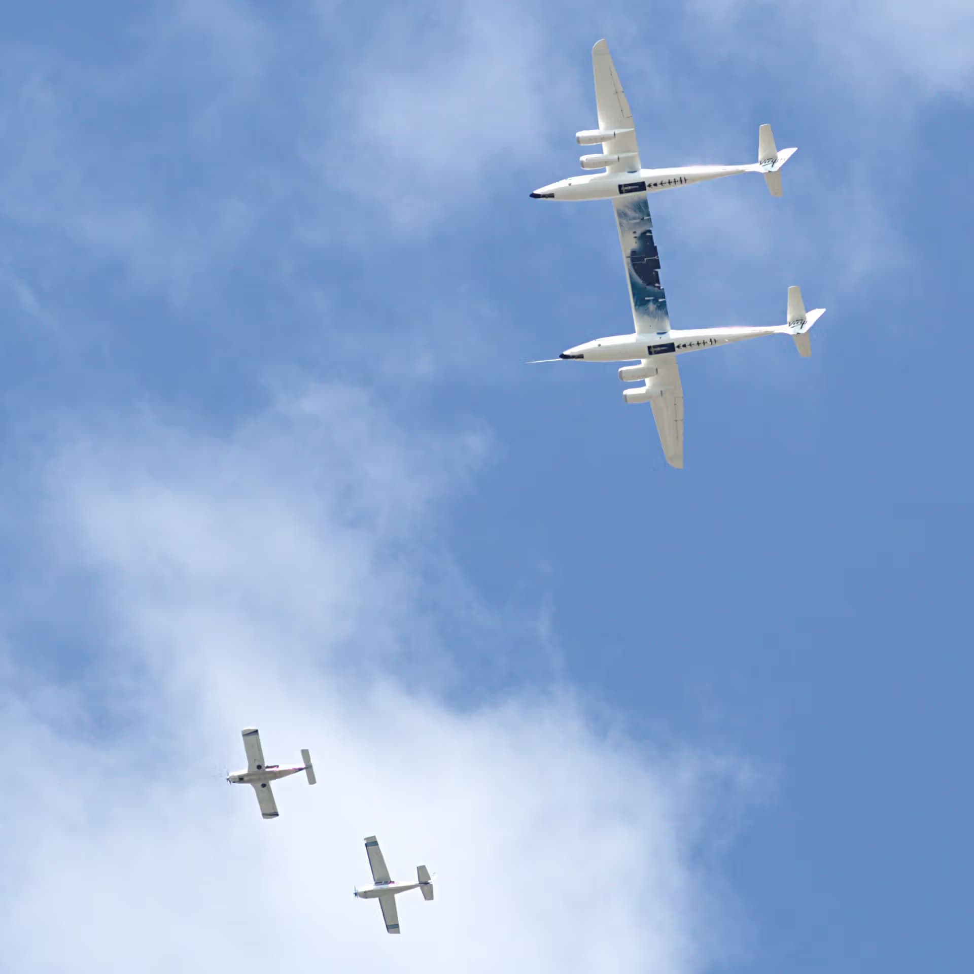 Unidentified — Aircraft
