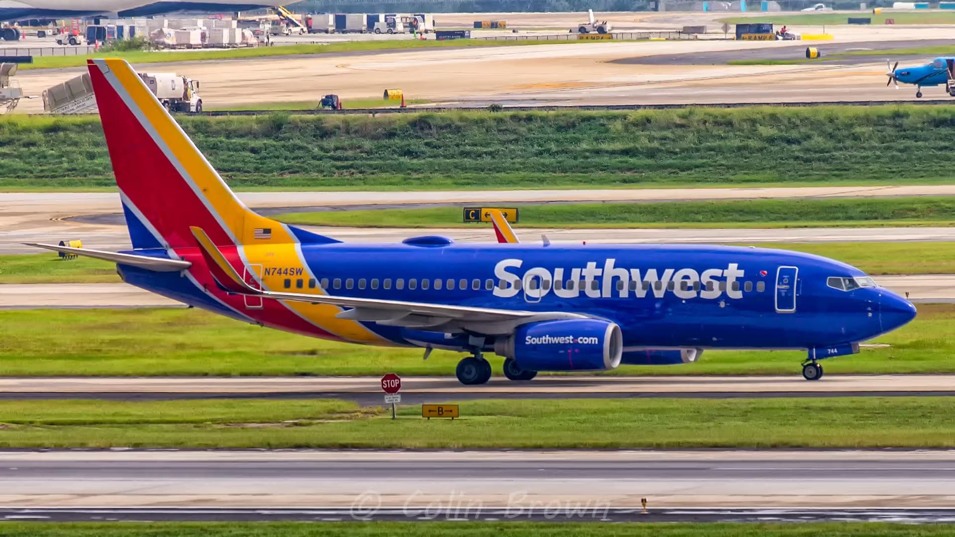 N744SW — Boeing