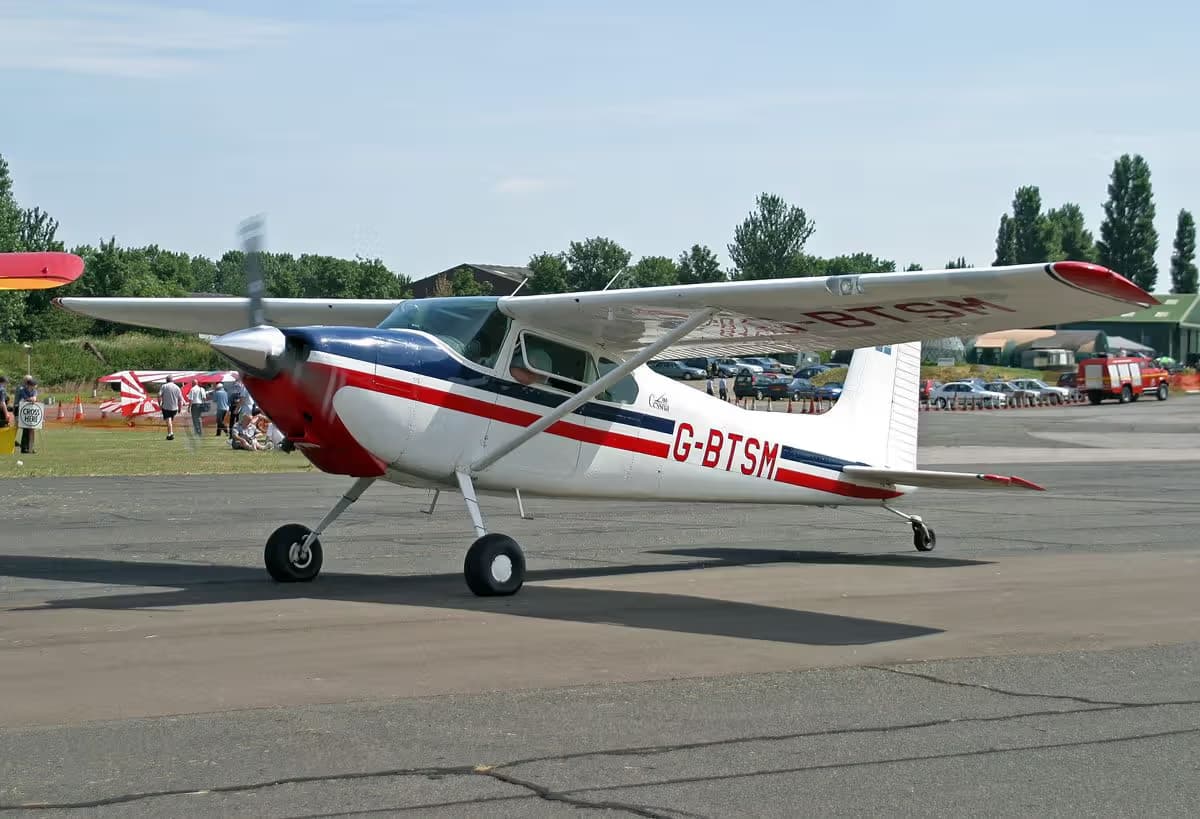 G-BTSM — Cessna