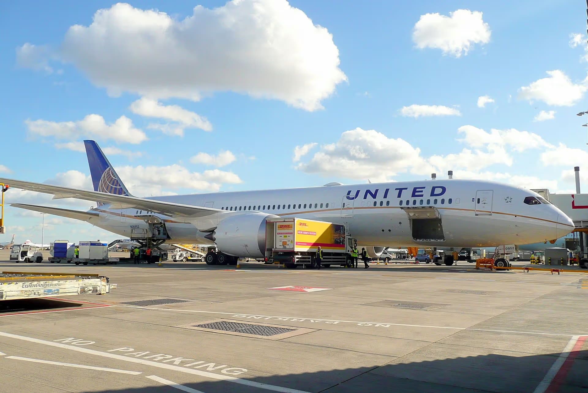 N26952 — Boeing