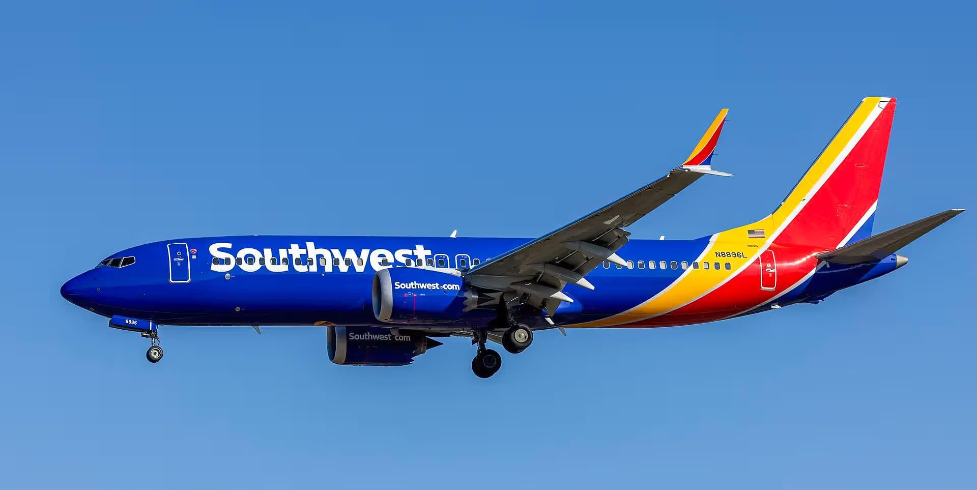 N8896L — Boeing