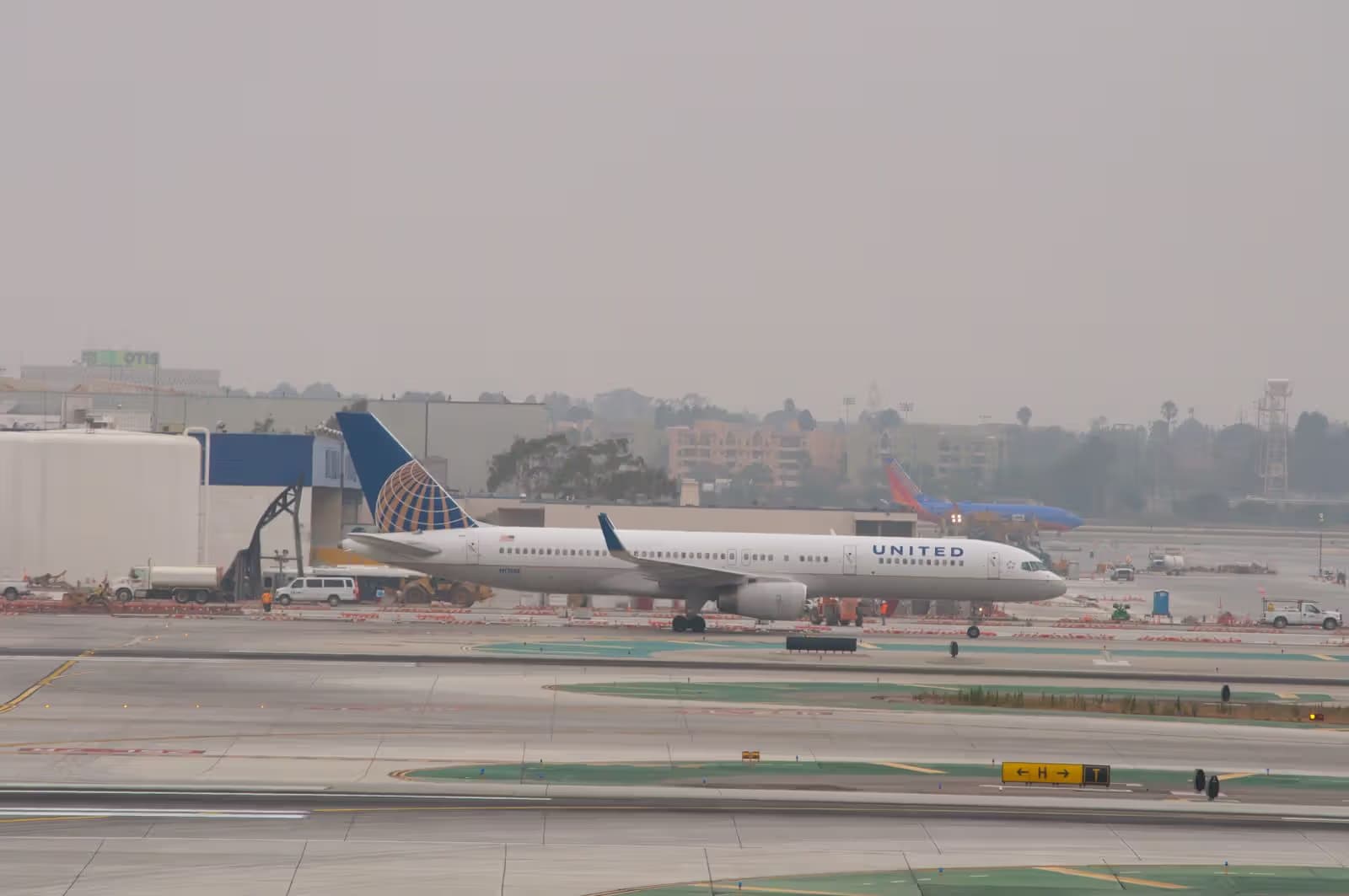 N13138 — Boeing