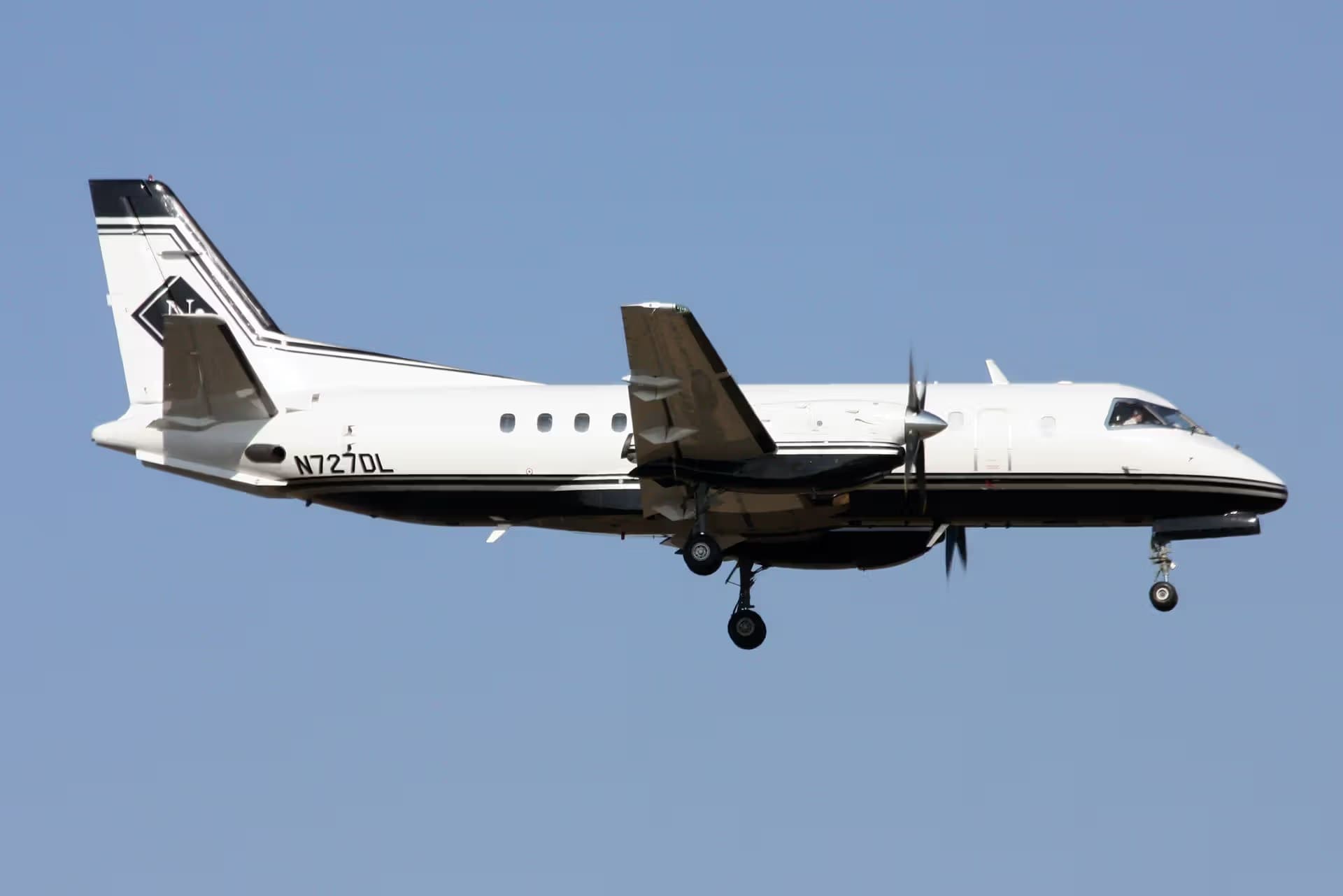 N727DL — Aircraft