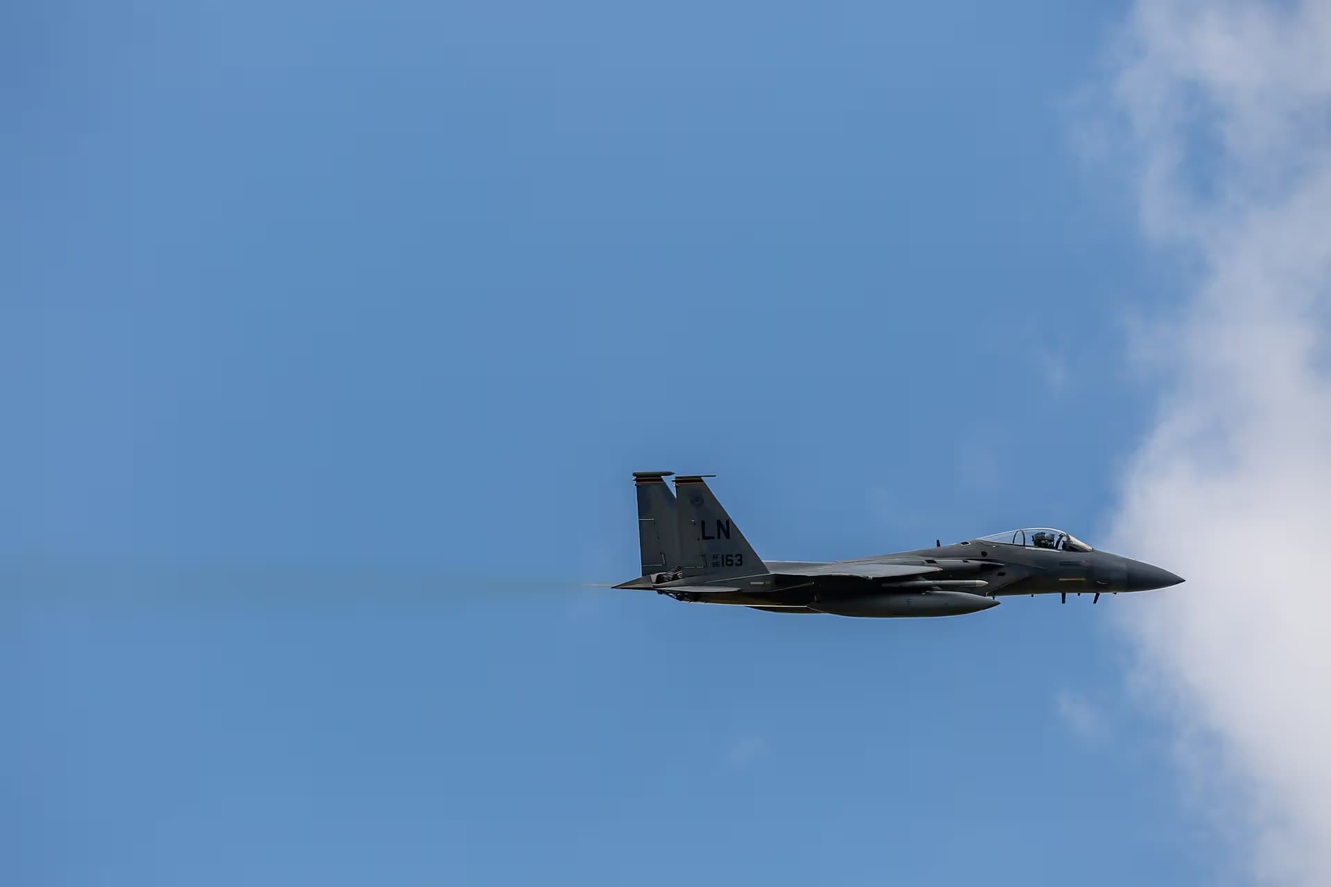 Unidentified — Aircraft