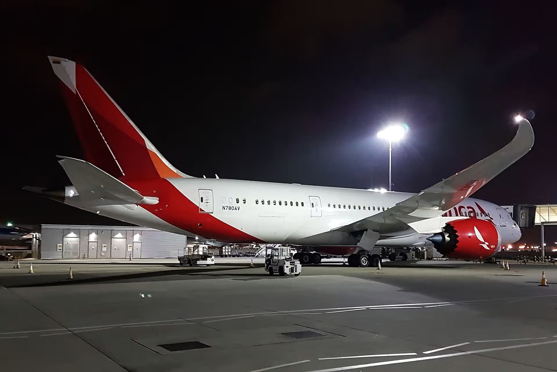 N780AV — Boeing