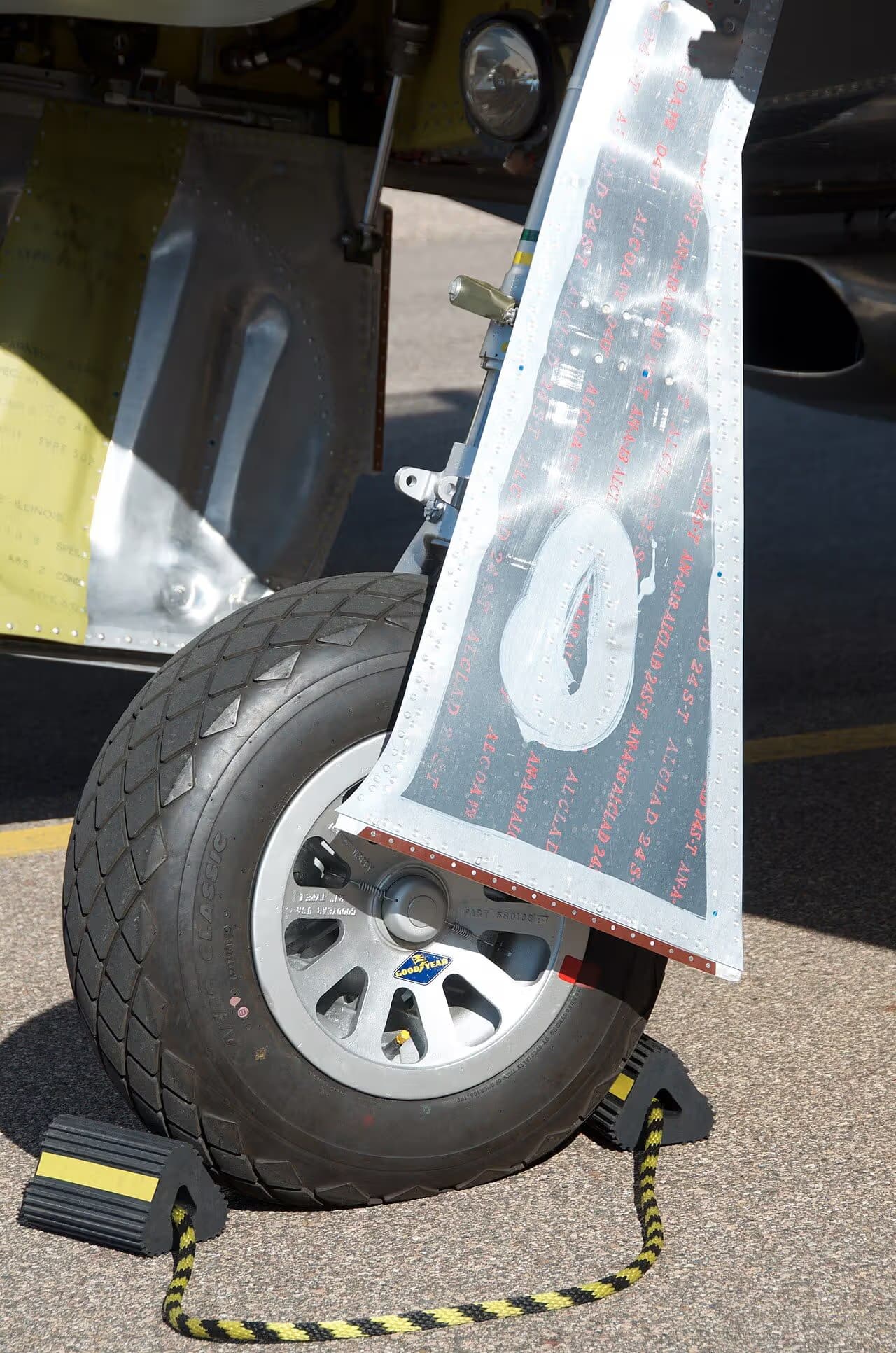 N1751D — Aircraft