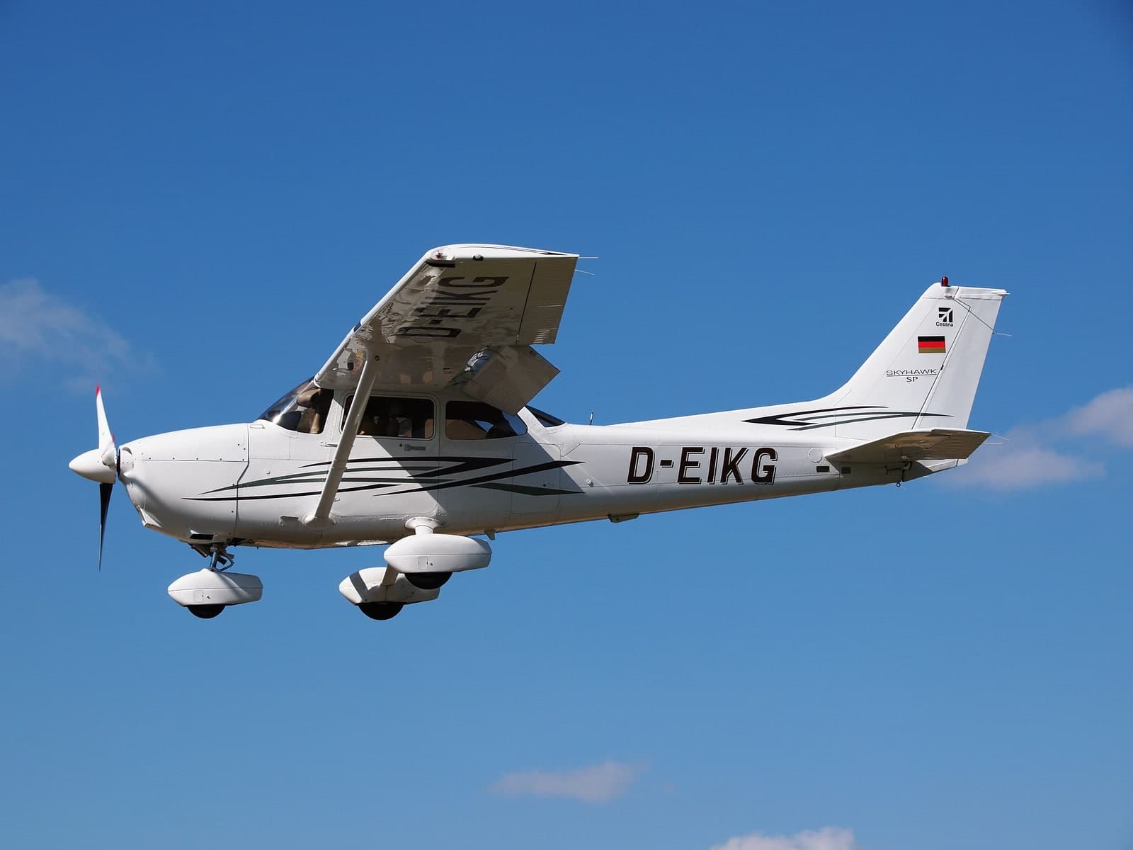 D-EIKG — Cessna
