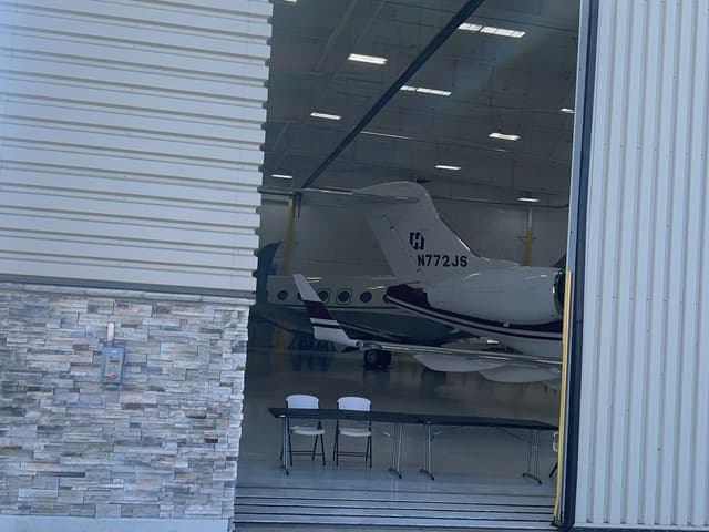 N772JS — Bombardier Challenger 300