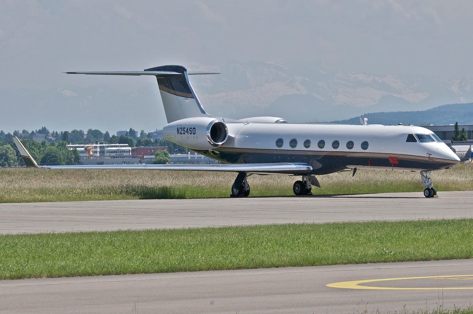N254SD — Business jet