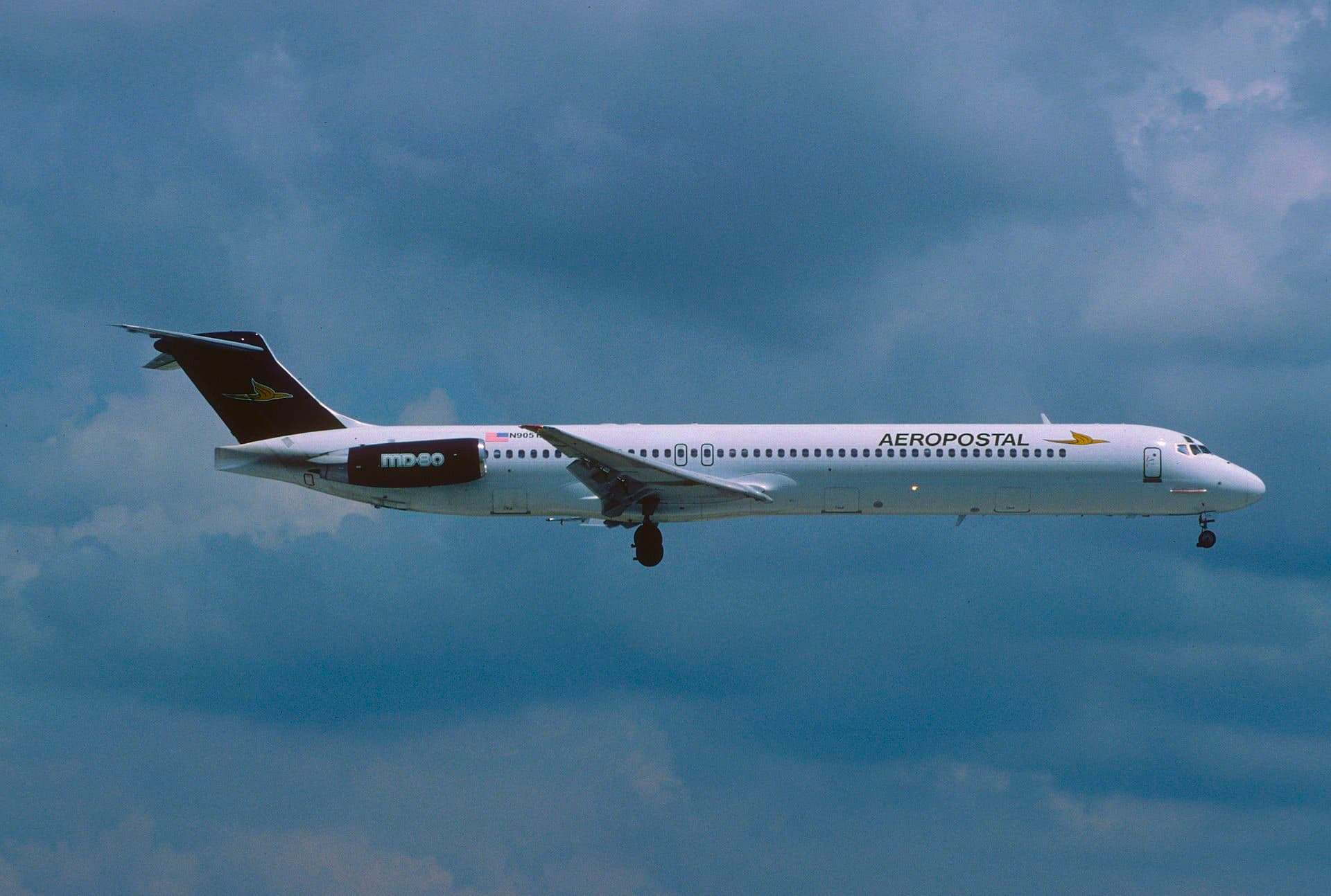 N905TA — Twin-engine aircraft