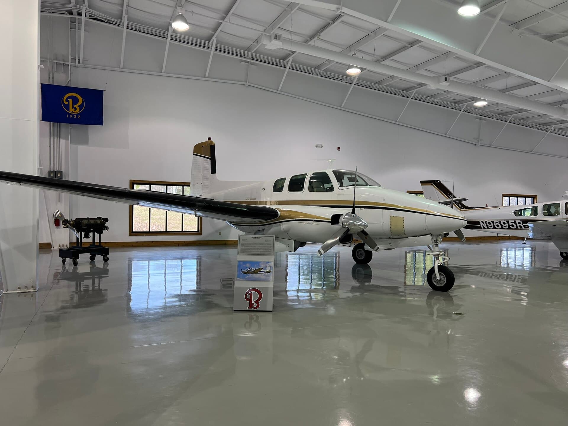 N14VU - Beech