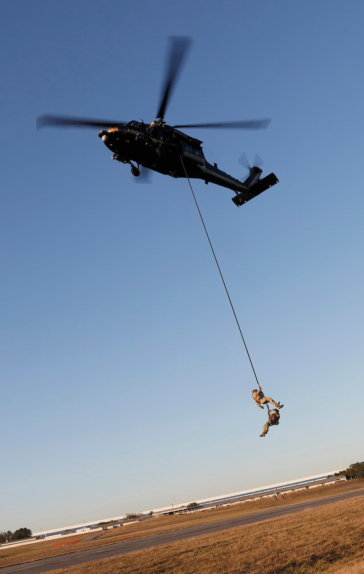 N72760 - Helicopter