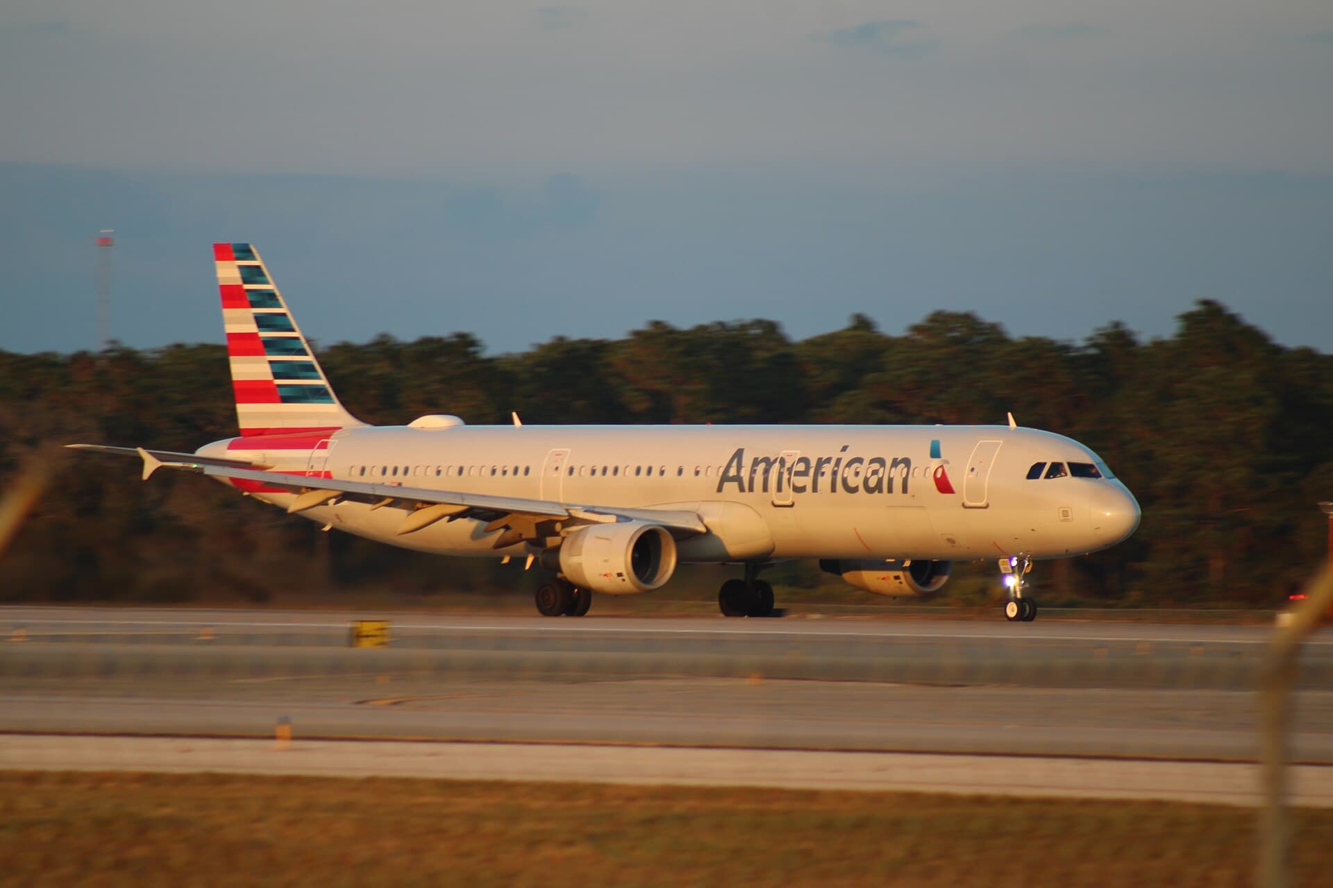 N186US - Airbus