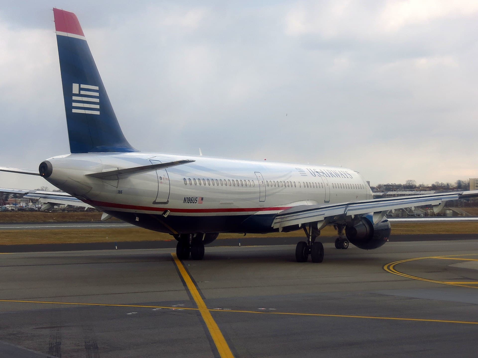 N186US - Airbus