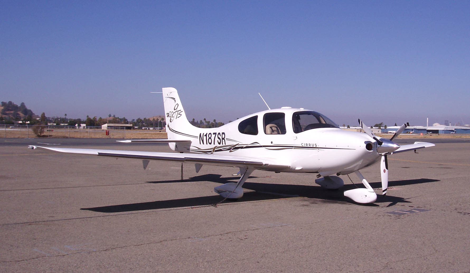N187SR - Cirrus
