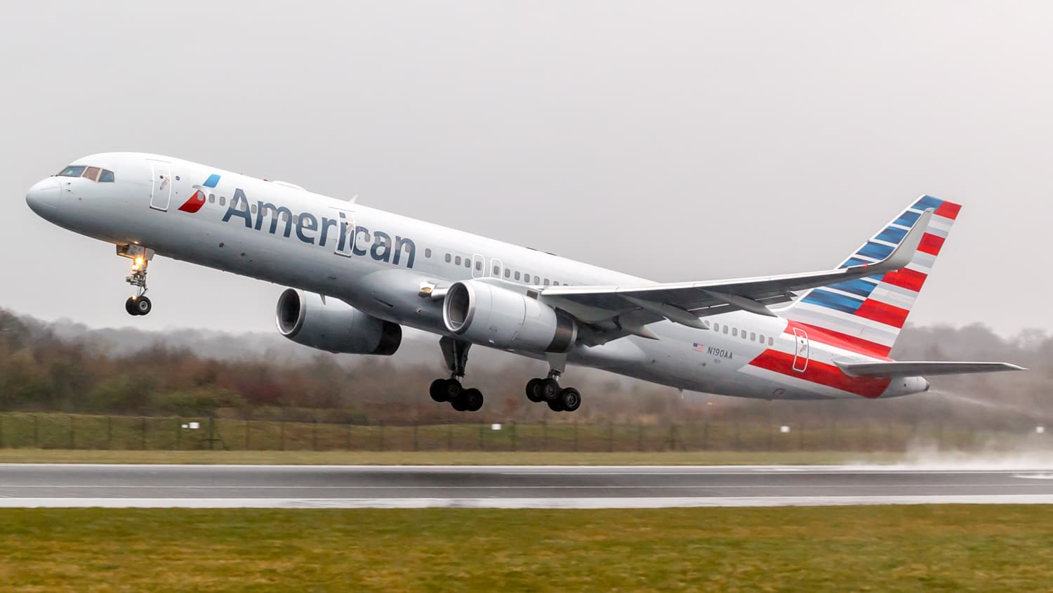 N190AA - Boeing