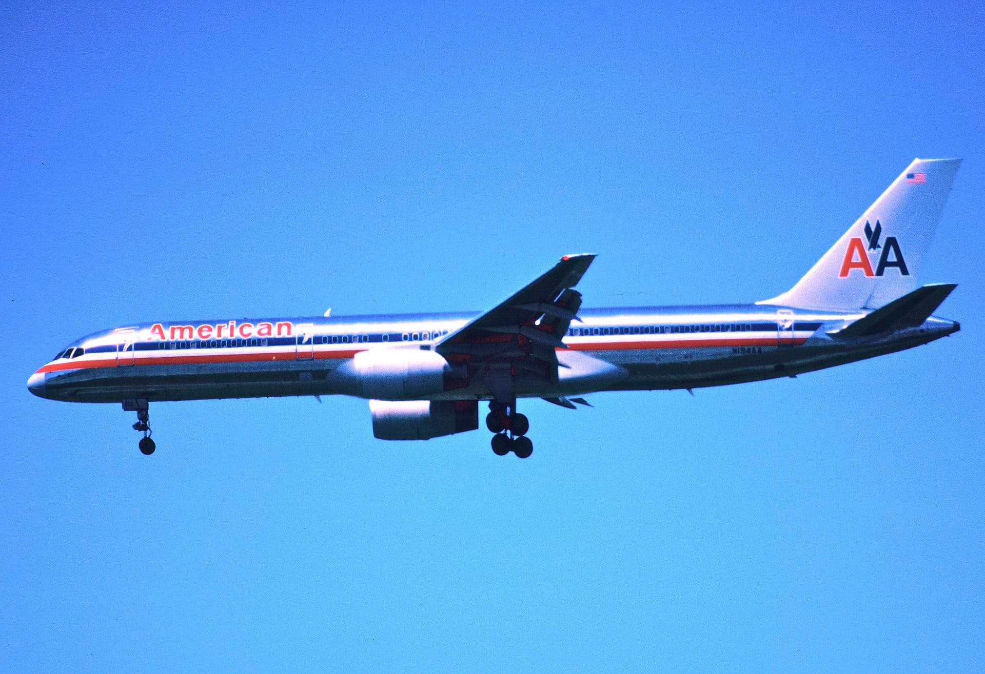 N194AA - Boeing