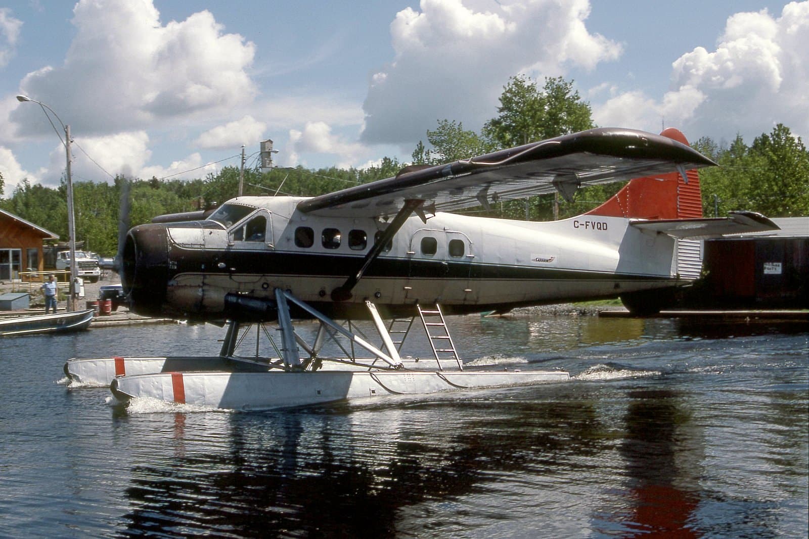 C-FVQD - Single-engine aircraft