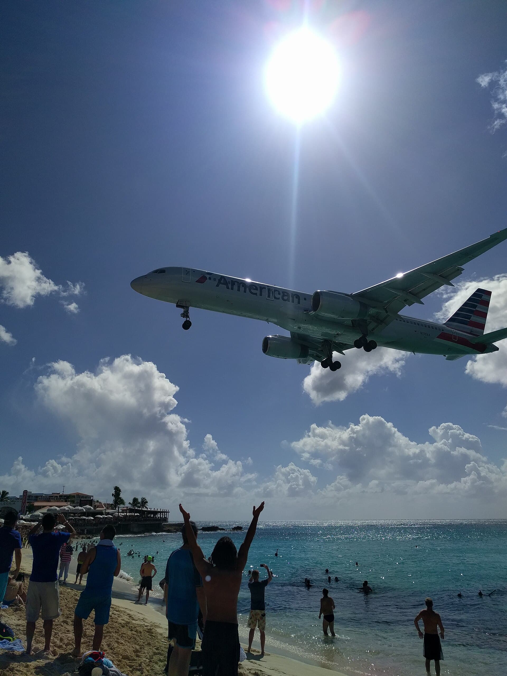 N198AA - Boeing