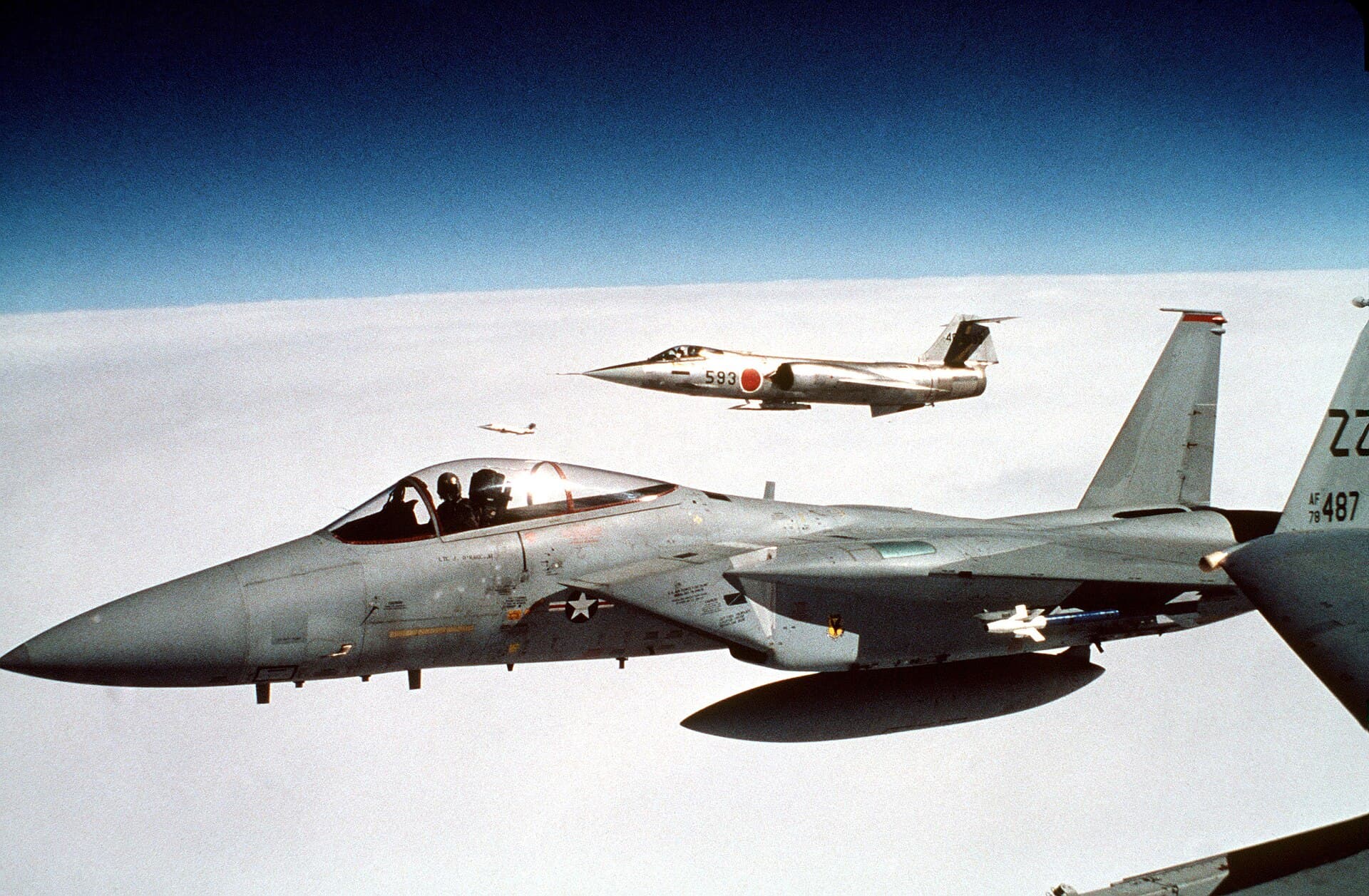 - Aircraft