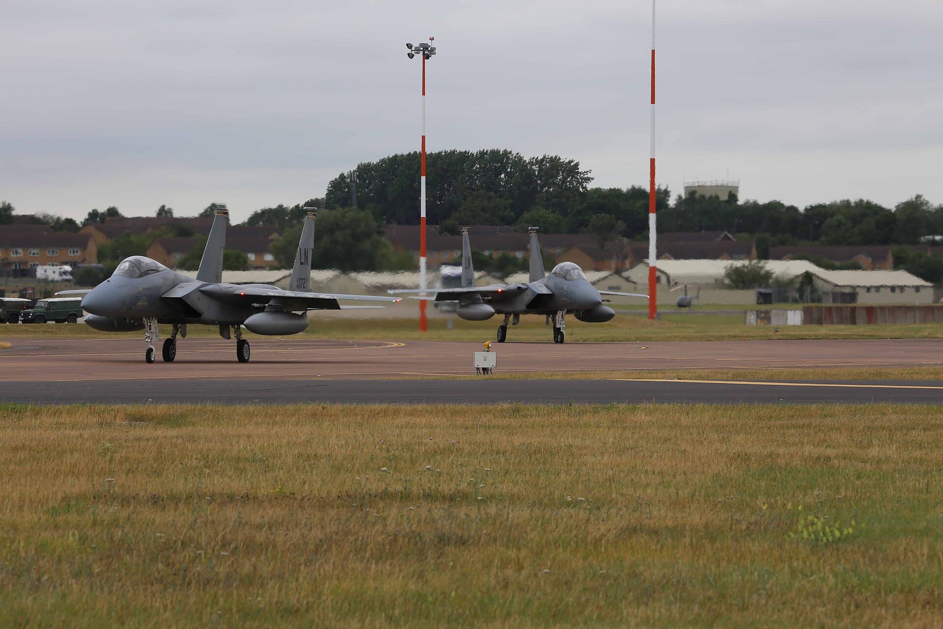 - Twin-engine aircraft