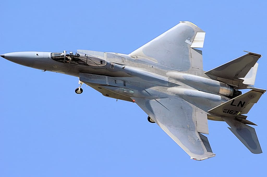 - Twin-engine aircraft