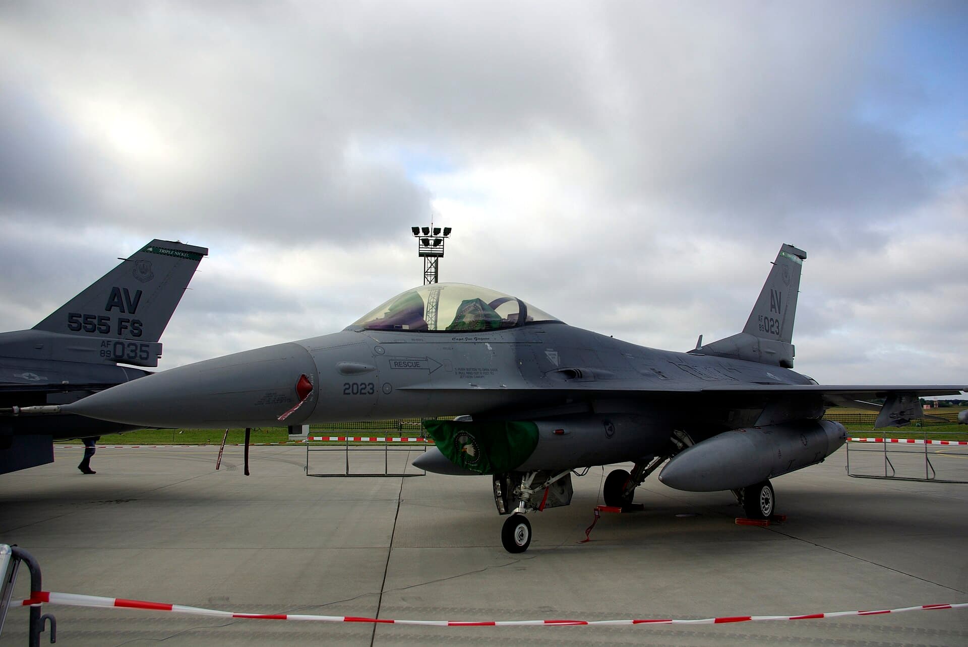 - Aircraft