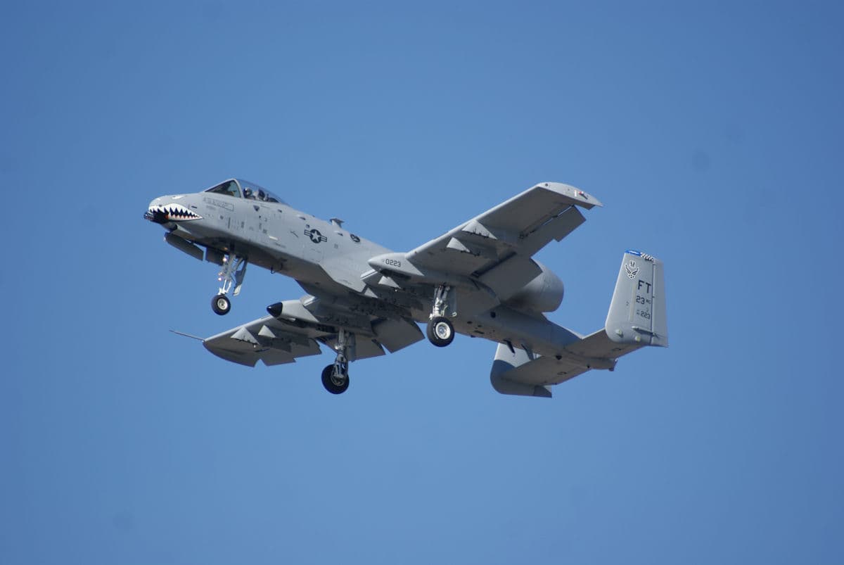 - Twin-engine aircraft