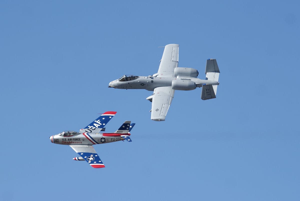 - Twin-engine aircraft
