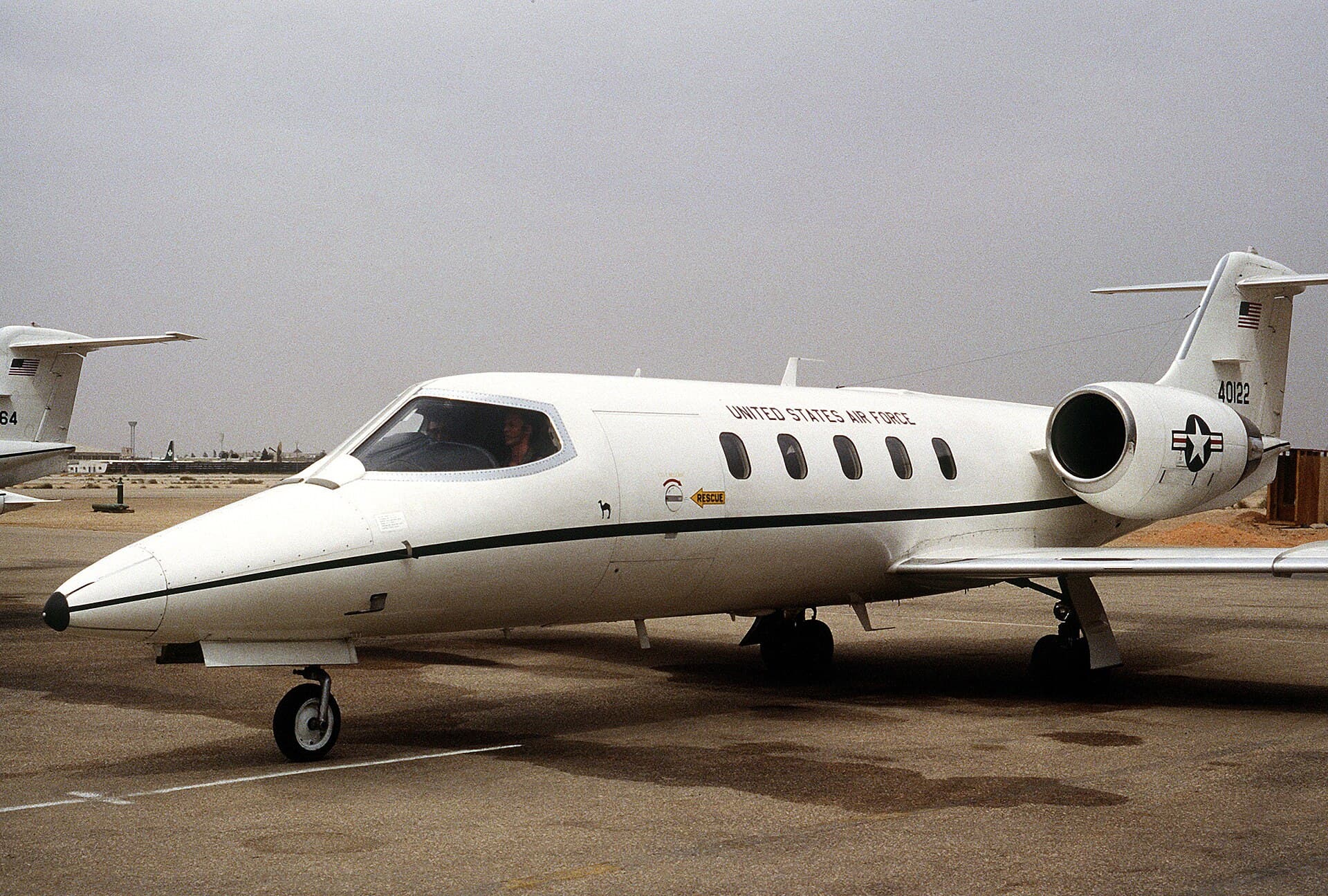 - Twin-engine aircraft