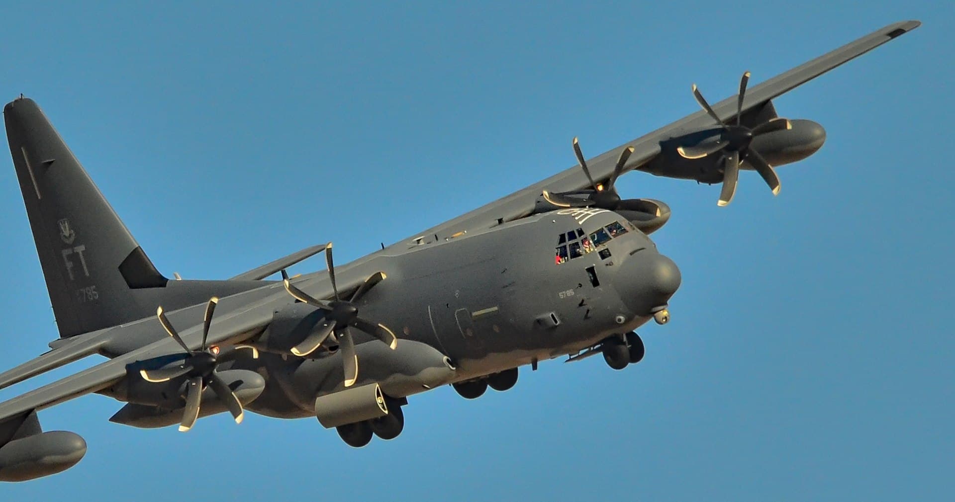 - Aircraft