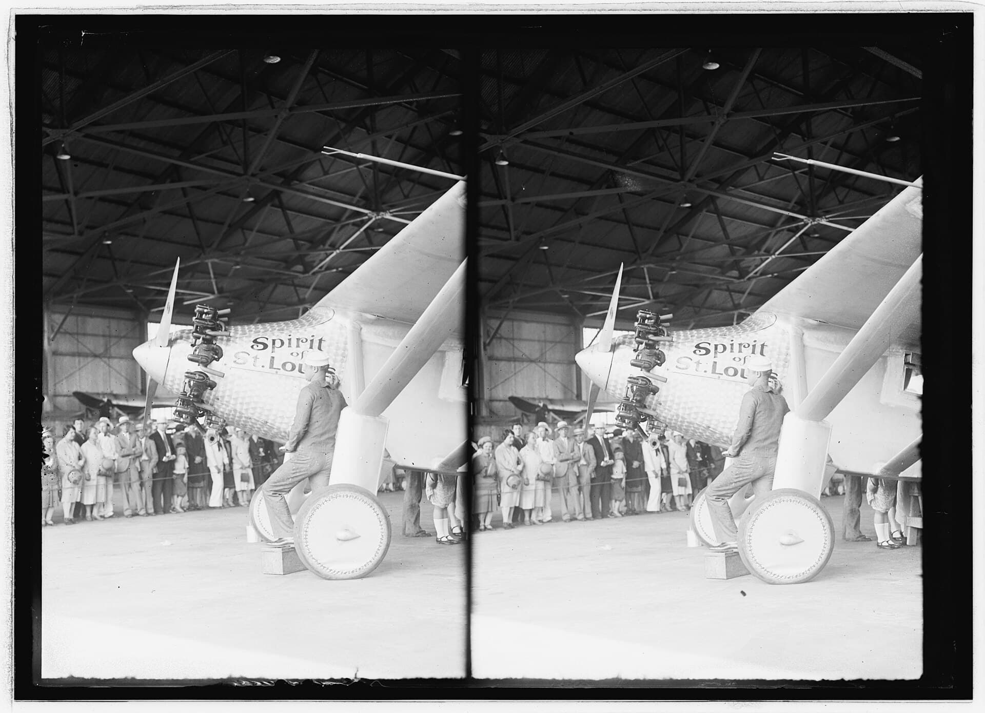 - Single-engine aircraft