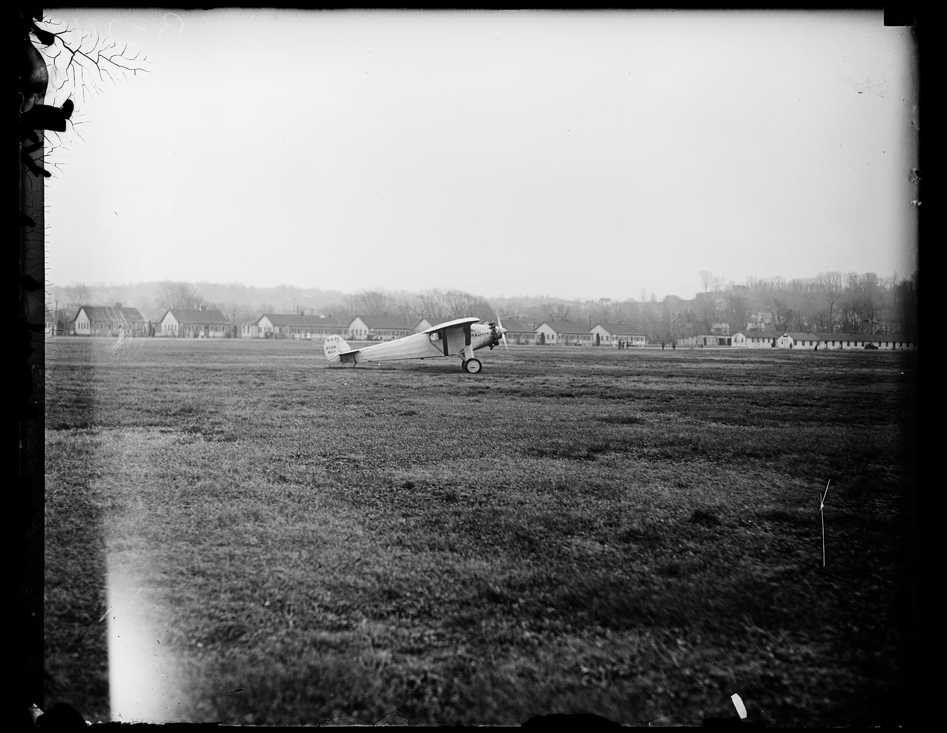 Unidentified — Single-engine aircraft