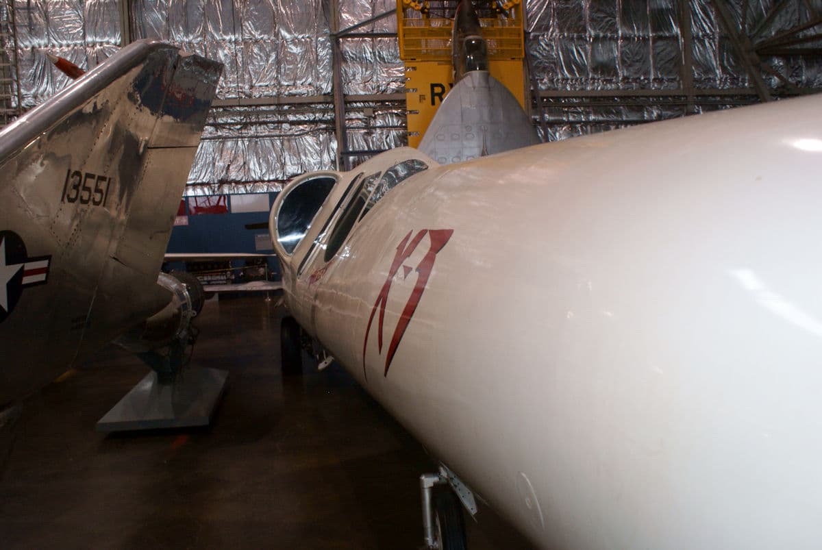 - Aircraft